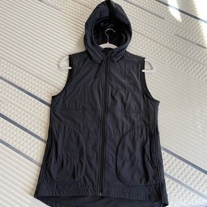 North Face Vest - lightweight, hood